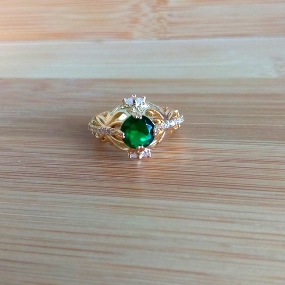 New Silver Gold-plated Size 6 Ring
